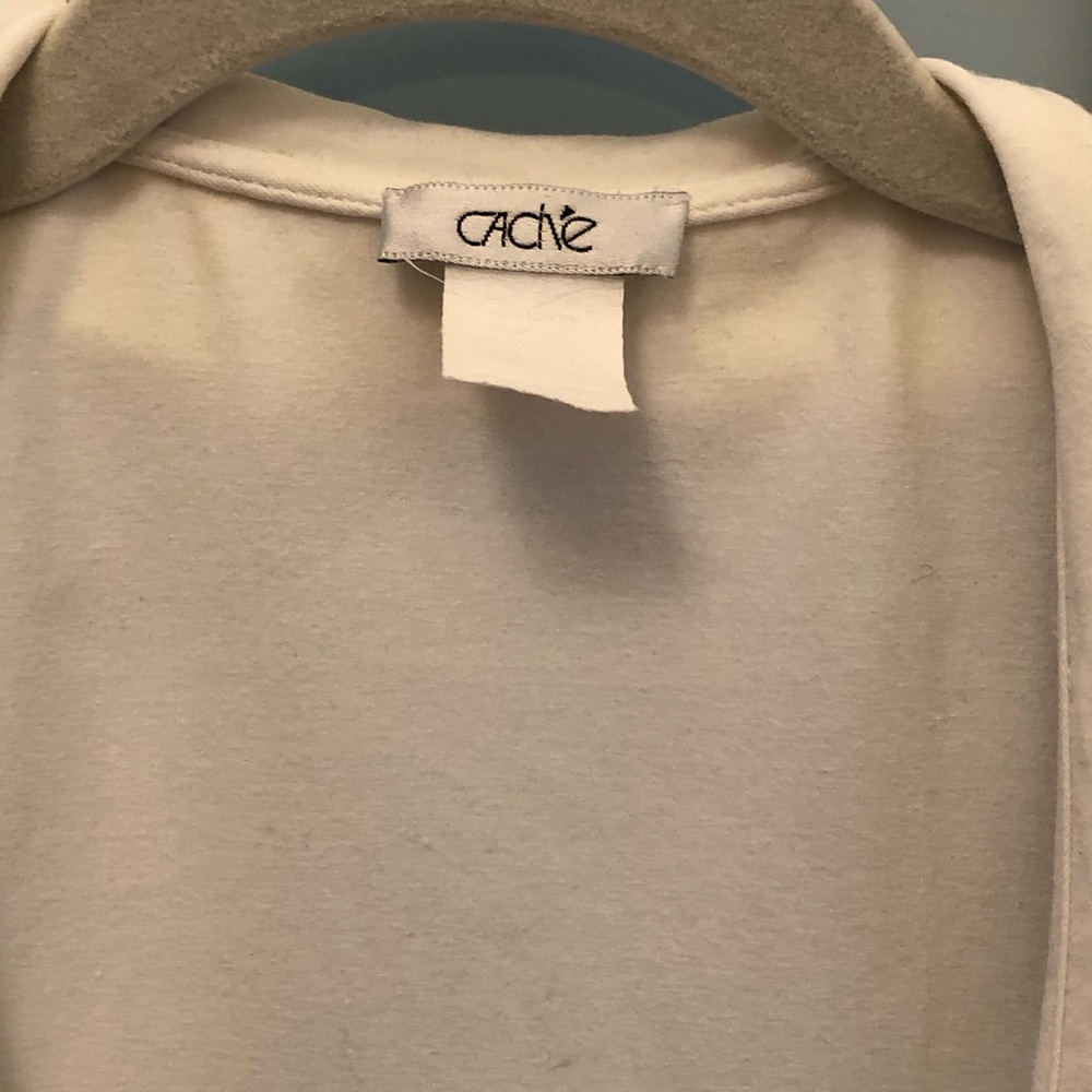 Cache Cold Shoulder Off White Top* - image 2